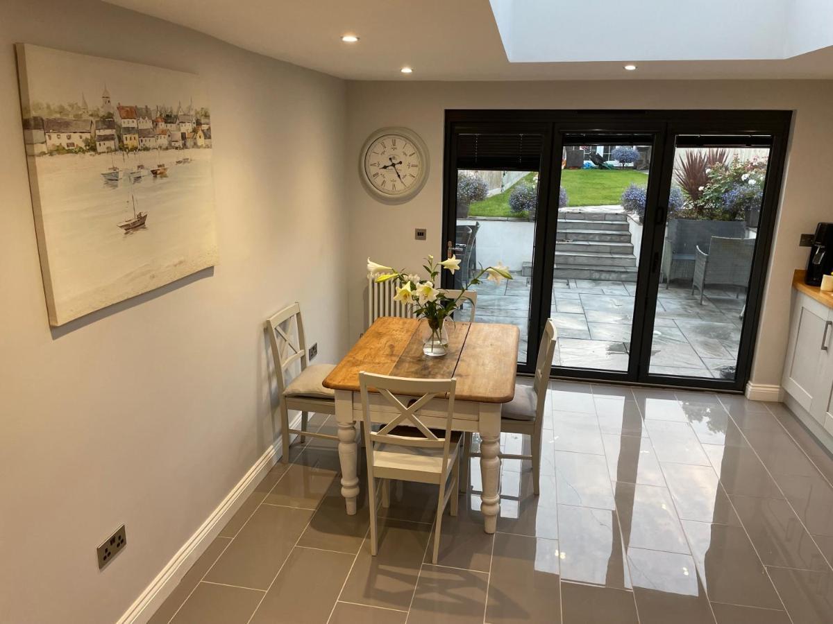 Vila 17 Eastgate Cowbridge Exteriér fotografie