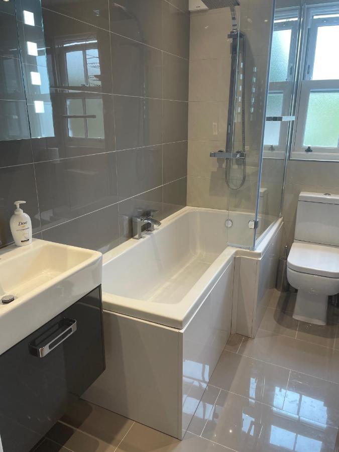 Vila 17 Eastgate Cowbridge Exteriér fotografie